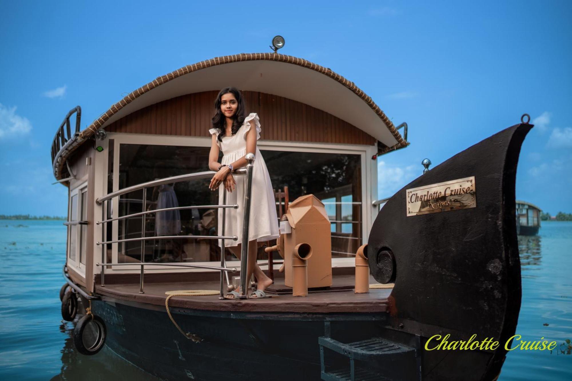 Alappuzha Charlotte Cruise House Boat酒店 外观 照片